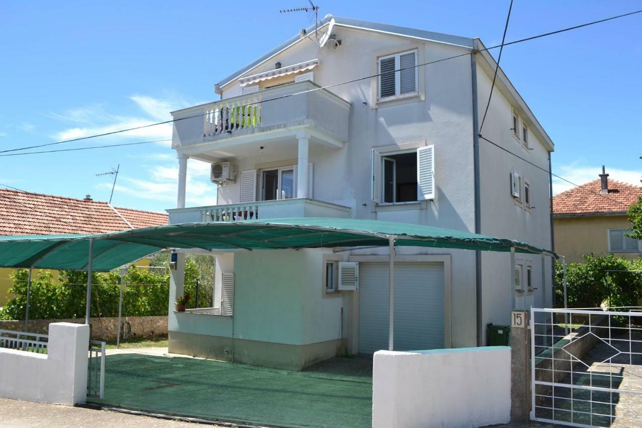 Penzión pre hostí Apartments Zara Zadar